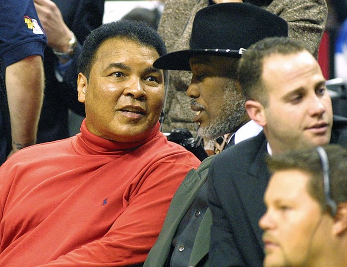 Ali-and-Frazier.jpg